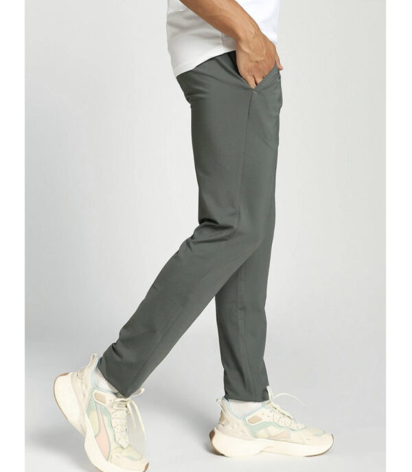 Puma - Active Men Graphic Printed Slim Fit Trackpant - Image 2